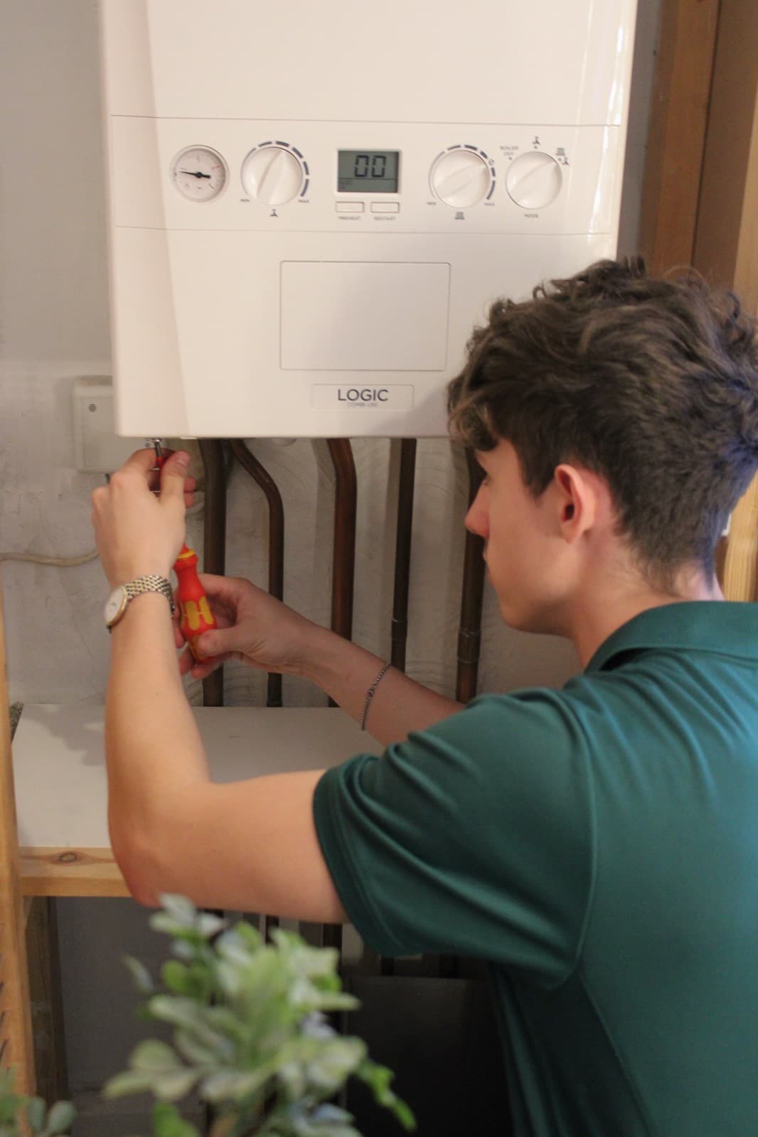 Emergency gas engineers in Huddersfield